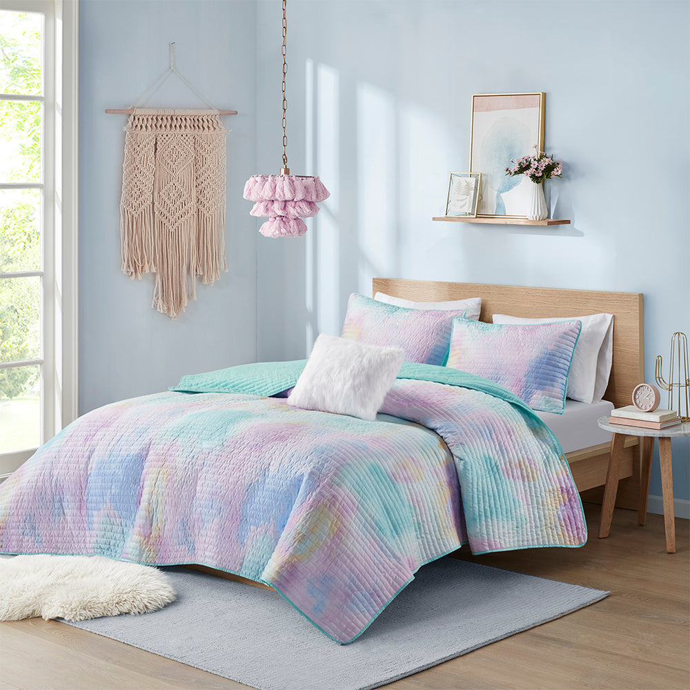 JLA Home Intelligent Design - Watercolor Dream Tie-Dye Quilt Set with Reversible Aqua Backing, Hypoallergenic OEKO-TEX Comfort 90 L x 68 W x 0.25H ID13-2289