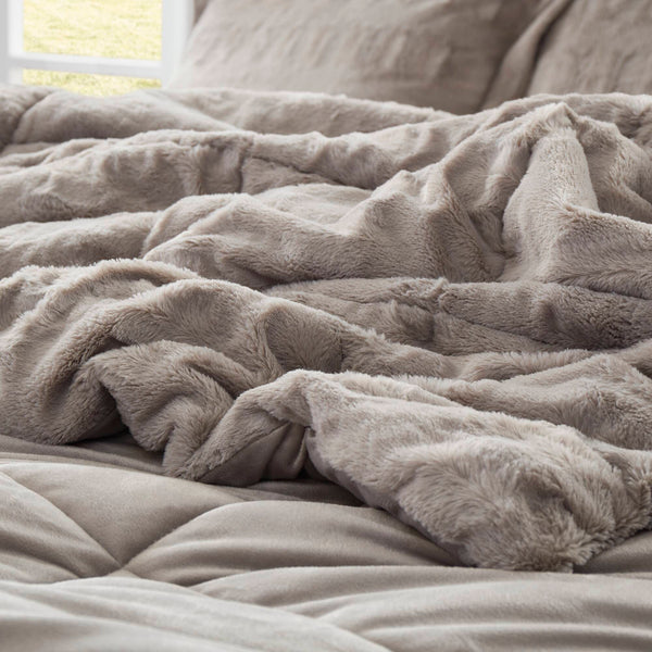 English Elm 3 Piece Shaggy Faux Fur Comforter Set Plush Lodge Style Hypoallergenic Bedding Gray B035P319597