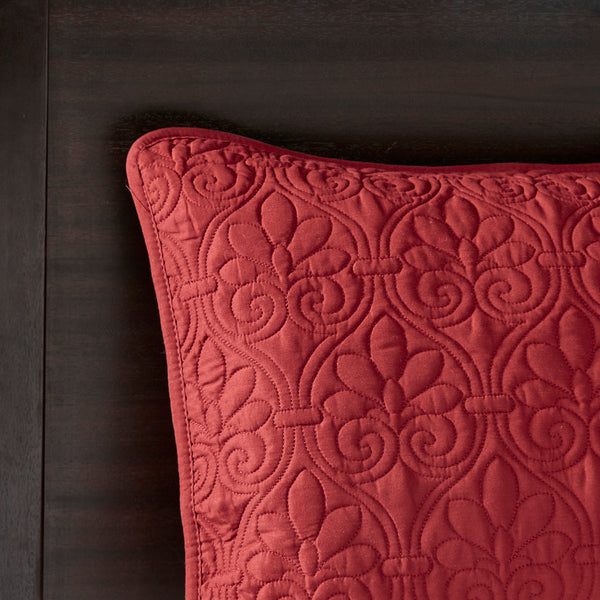 English Elm Reversible Madison Park Quebec King Bedspread Set with Quilted Texture, Oversized Drape and Antimicrobial Freshness Protection Red 17.72 L x 15.35 W x 7.87 H B03597457