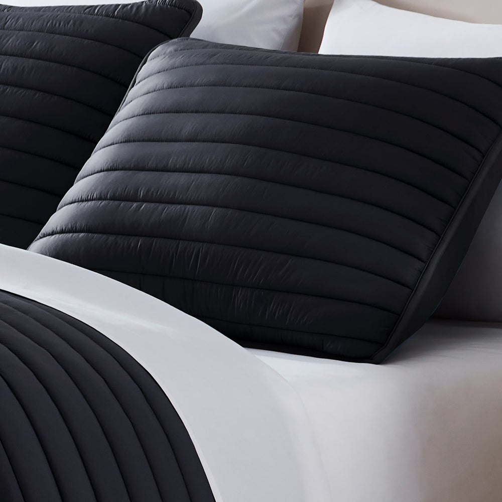 English Elm Excursion Puffer Quilted Comforter Set - 2-Piece Twin In Stylish Black For Cozy Modern Bedrooms B340P341950