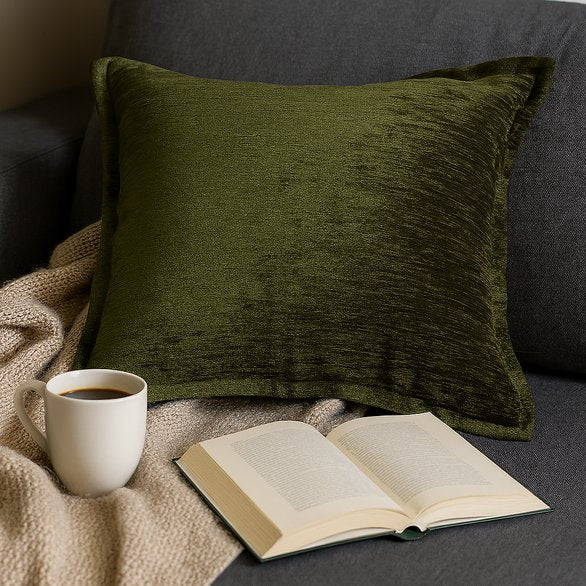 English Elm Homey Velvet Throw Pillow - Luxurious Deep Forest Green Accent For Comfort & Sophisticated Decor B357P357031