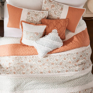 English Elm 6 Madison Park Dawn Cotton Percale Reversible Quilt Set with Paisley Pintuck, Lace Trim, Pillows, Full/Queen Coral 18.31 L x 23.03 W x 12.01 H B035129020