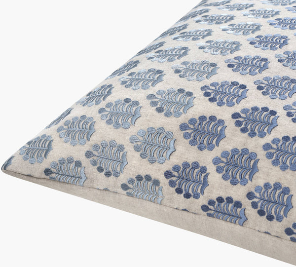 Surya Fabuleuse 18"L X 18"W Elegant Cotton Linen Accent Pillow – Cozy Décor For Sophisticated Spaces Light Beige Cotton,Linen,Cotton,Linen Fbu002-1818p