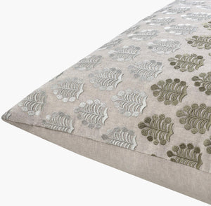 Surya Fabuleuse 18"L X 18"W Elegant Cotton Linen Accent Pillow – Cozy Décor For Sophisticated Spaces Light Beige Cotton,Linen,Cotton,Linen Fbu003-1818p