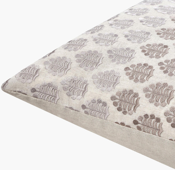 Surya Fabuleuse 18"L X 18"W Elegant Cotton Linen Accent Pillow – Cozy Décor For Sophisticated Spaces Light Beige Cotton,Linen,Cotton,Linen Fbu004-2222