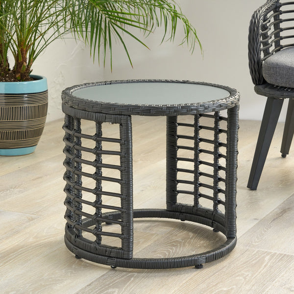 English Elm Christopher Knight Home® - TATIANA Side Table Rattan Accent with Sleek Round Profile, Durable Woven Texture, Compact Design Grey 66027.00GRY