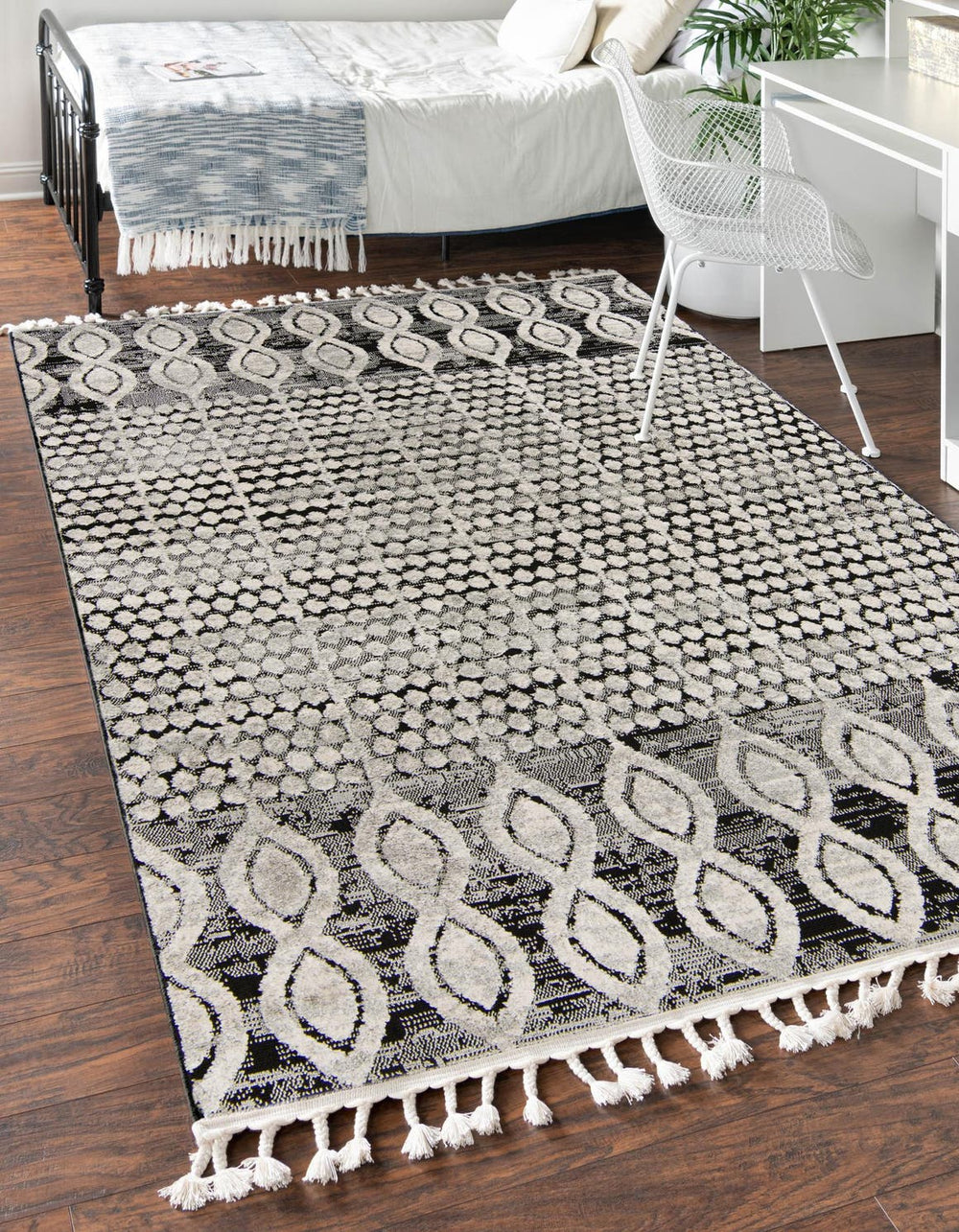 Unique Loom Cherokee Asheville Machine Made Geometric Rug Charcoal, Ivory/Gray 7' 10" x 10' 0"