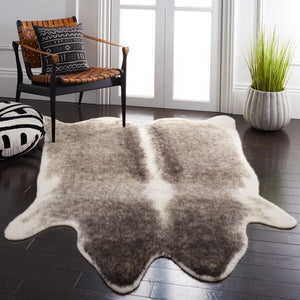 Safavieh Faux Cow Hide 203 Powerloomed  Rug Grey / Ivory FCH203F-68