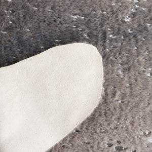 Safavieh Faux Cow Hide 206 Powerloomed  Rug Dark Grey / Silver FCH206H-68