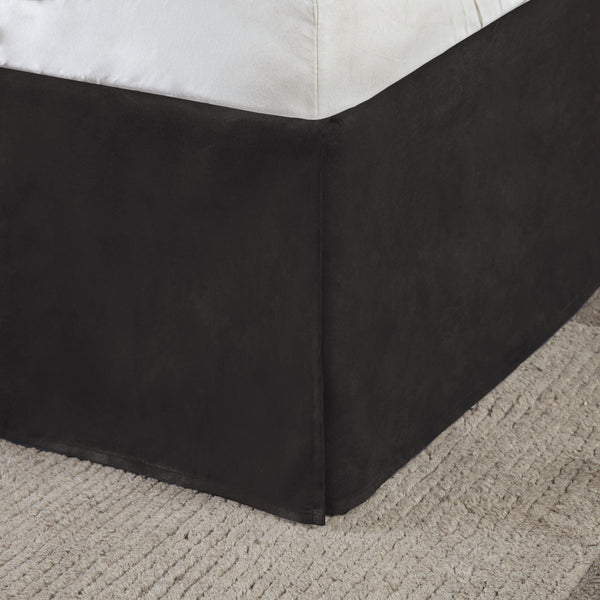 English Elm 7 Madison Park Boone Faux Suede Comforter Set Queen Textured Earthy Lodge Style with Pillows Grey 24.02 L x 19.68 W x 16.93 H B03596893