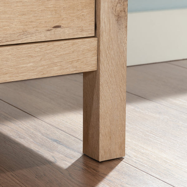 English Elm 4-Drawer Chest - Stylish Brown Organizer With Smooth-Gliding Drawers For Any Room Decor Needs B356P402723