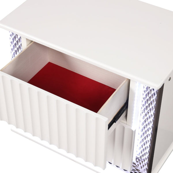 English Elm Fabio Contemporary Queen 5Pc Bedroom Set With Led Lighting, Diamond Accents & White Wood Finish P1 B009S01809-GIGA