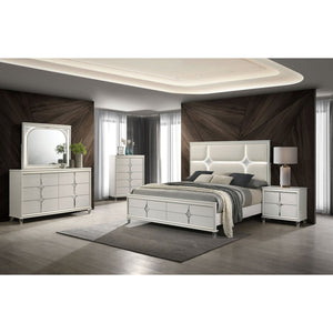English Elm Gwendolyn Ivory Boucle Queen Bed with Led Star Headboard and Turned Feet B062S01620
