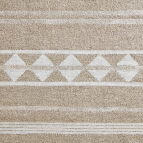 English Elm 1-piece King Jacquard Cotton Blend Blanket Aztec Woven Soft Breathable Bedroom Layer Ivory B035P437486
