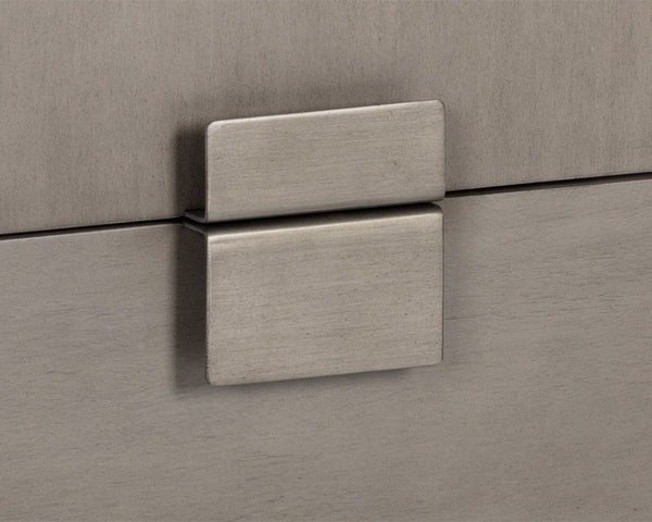 Sunpan Jade Dresser: Stunning Acacia Wood Design with Six Drawers for Elegant Bedroom Storage Solutions Antique Silver / Ash Grey