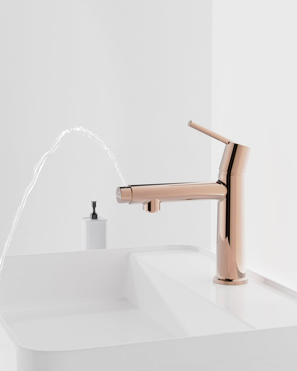 English Elm Rose Rose Gold Single-Handle Bathroom Faucet Deck Mount for Vanity RV Modern 1.5 GPM Zinc Alloy Finish T3177P289657