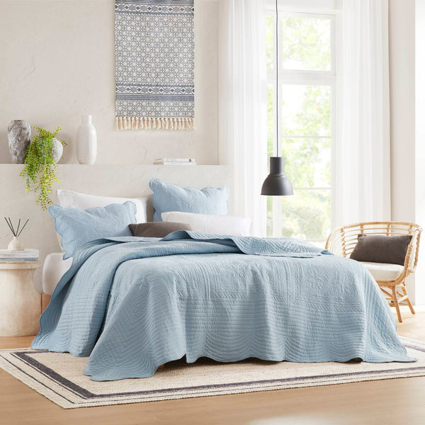 JLA Home Madison Park - 3 Reversible Scalloped Edge Quilt Set with Antimicrobial Protection, Cottage Charm, Machine Washable Blue MP13-8245