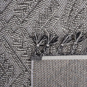 English Elm Loom & Luxe 4X6 White Traditional Area Rug - Indoor/Outdoor Comfort, Durable, Easy-Care Design B335P289621