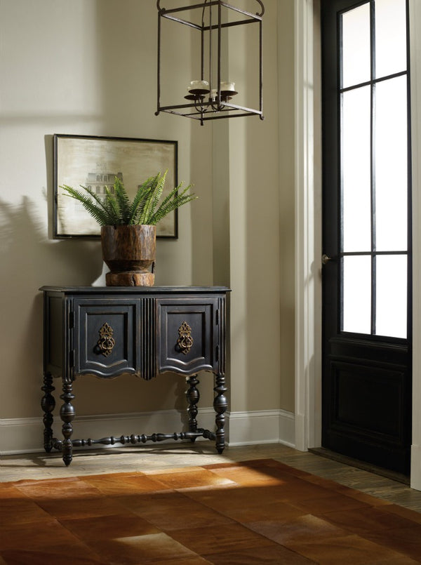 Hooker Furniture Chest Black Hand-Painted Distressed Console With Turned Legs, Ring Pulls & Adjustable Shelf For Entryway 500-50-904