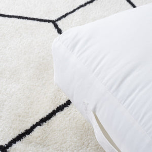 Safavieh Hugs And Kisses Floor Pillow XII23 Beige/Gold 100% Cotton  FLP1016A