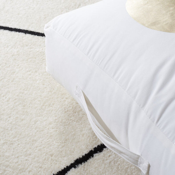 Safavieh Hugs And Kisses Floor Pillow XII23 Beige/Gold 100% Cotton  FLP1017A