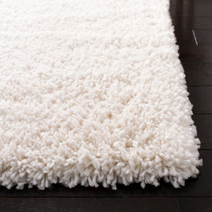 Safavieh Fontana Shag 800 Power Loomed Shag & Flokati Rug IIX Ivory FNT800A-222