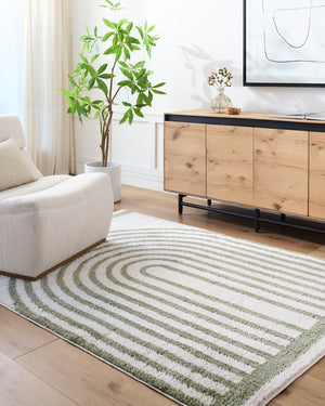 Livabliss Fossay Plush Polyester Shag Rug Art Deco Style Machine Woven Entryway Accent Light Beige, Gr 7'10" x 10' FSG2312-71010