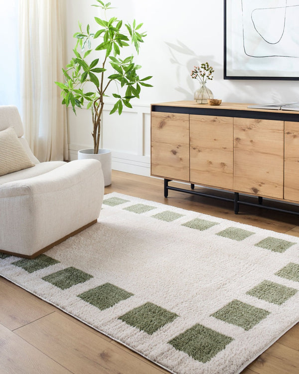 Livabliss Fossay Art Deco Shag Rug High Pile Polyester Turkish Woven Plush Entryway Accent Light Beige, Gr 2'7" x 7'3" FSG2315-2773