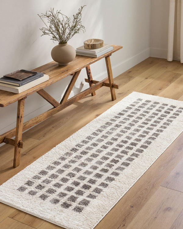 Livabliss Fossay Art Deco Shag Rug Plush Polyester High Pile Accent for Entryway Floors Light Beige, Ch 5'3" x 7' FSG2321-537