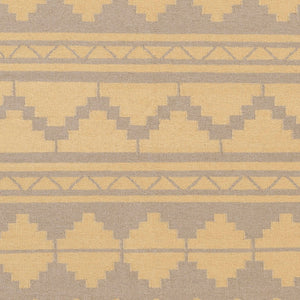 Surya Frontier 2'6" X 8' Handmade Wool Rug - Elegant Global Designs For Chic Home Decor & Durability Medium Gray Wool Ft550-268