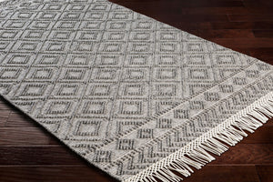 Surya Farmhouse Tassels 2' X 3' Handwoven Rug - Unique Cottage Style With Textured Fringe & Easy Care Black Wool,Cotton Fts2302-576