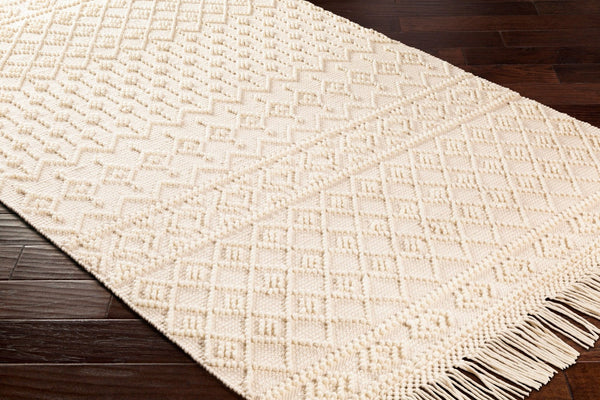 Livabliss Farmhouse Tassels Hand Woven Wool Cotton Runner Rug for Hallways and Entryways White, Beige 2'6" x 8' FTS2305-268