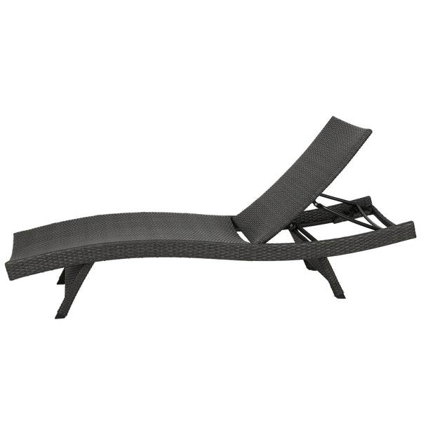 English Elm Christopher Knight Home® - Salem Pe Wicker Chaise Lounge - Stylish Grey Outdoor Seating With Weather-Resistant Comfort 52005.00GRY