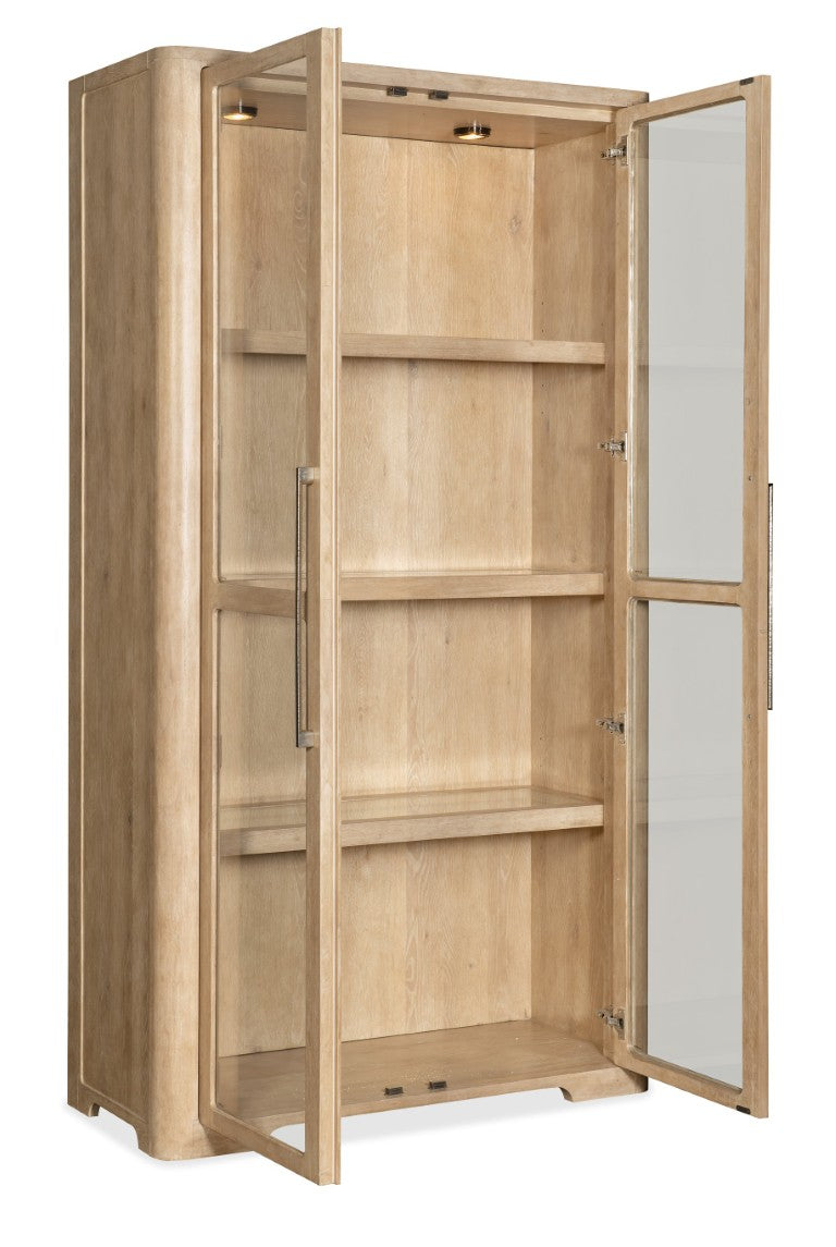 Hooker Furniture Retreat Oak Display Cabinet In Dune Finish With Tempered Glass, Adjustable Shelves & Integrated Lighting 6950-75906-80