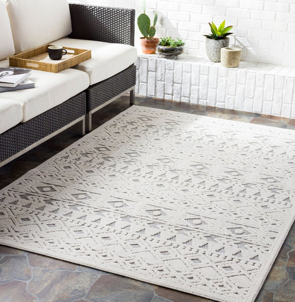 Livabliss Greenwich Global Pattern Polypropylene Indoor Outdoor Rug for Entryways and Patios GWC2306-2211