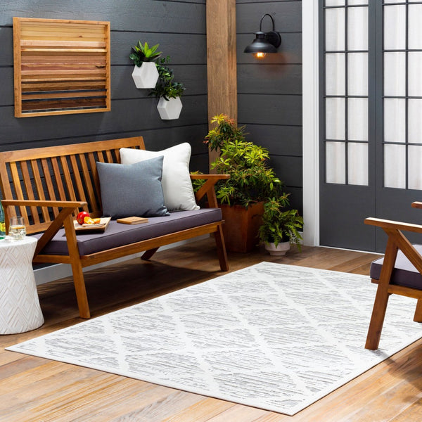 Livabliss Greenwich Bohemian Geometric Polypropylene Accent Rug Woven in Turkey for Entryways White, Medium G 1'11" x 2'11" GWC2328-2211