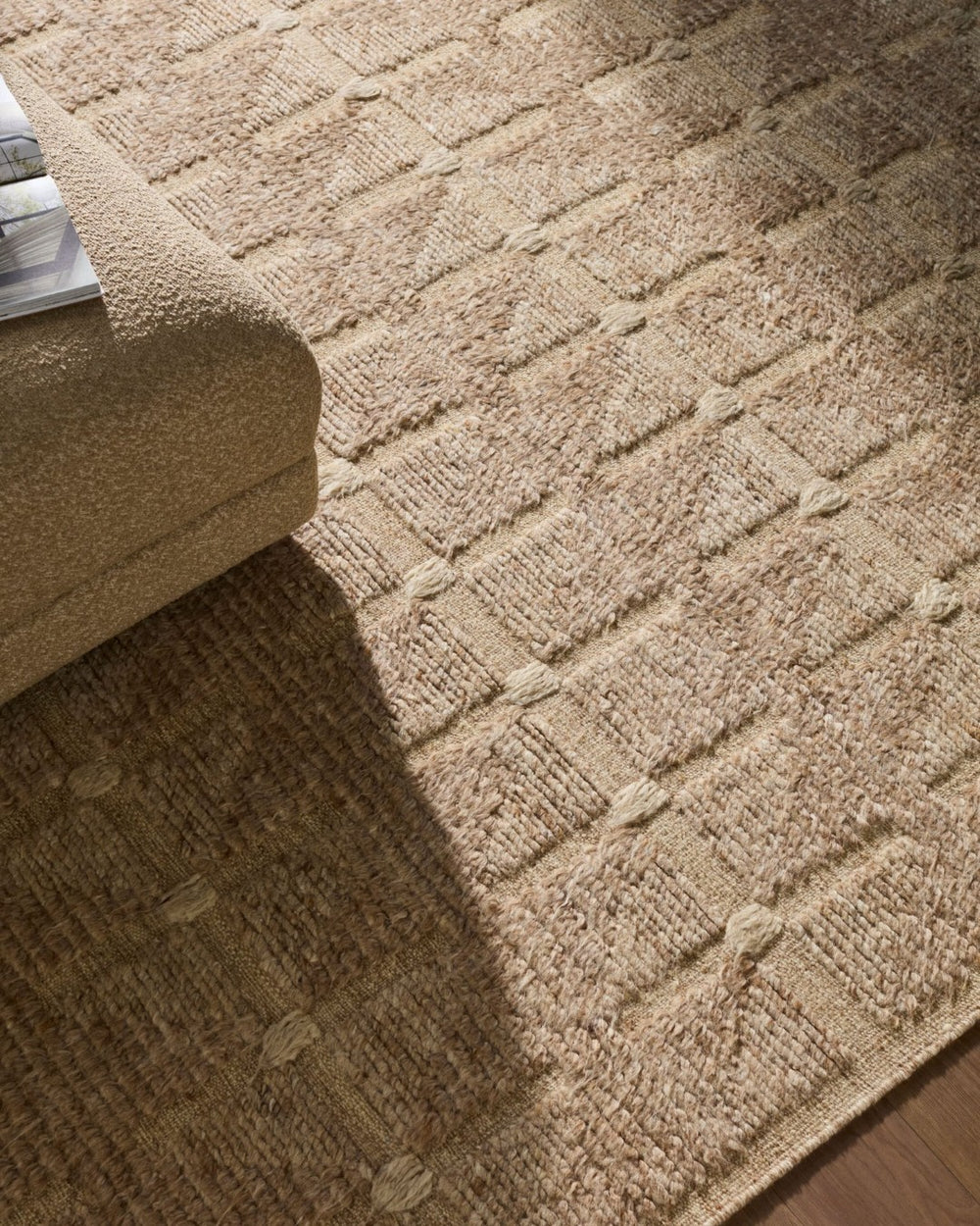 Surya Hans Handwoven Wool Accent Rug Bohemian Global Pattern for Entryway or Bath 8' x 10' Rectangle HAS4100-810