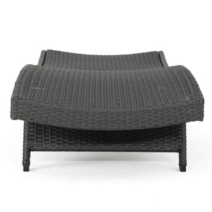 English Elm Christopher Knight Home® - Salem Pe Wicker Chaise Lounge - Stylish Grey Outdoor Seating With Weather-Resistant Comfort 52005.00GRY