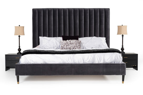 VIG Furniture Eastern Modern Hemlock Grey Velvet Bed — Sleek King Upholstered Platform With Slats, No Box Spring Needed VGKKB606-GRY-EK
