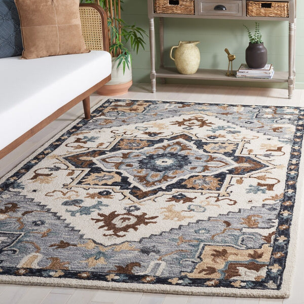 Safavieh Heritage 552 Handtufted  Rug HG552F-8