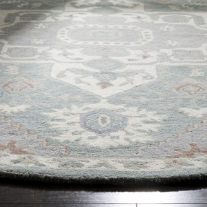 Heritage 823 Hand Tufted Wool Rug - Luxurious Indian Craftsmanship for Timeless Home Elegance