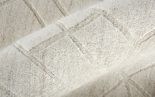 Feizy Rugs Redford Handwoven Geometric Rug Collection - Stylish, Durable, And Artisan Crafted For Modern Homes Ivory,Gray Viscose,Wool Red8846fbge000f00