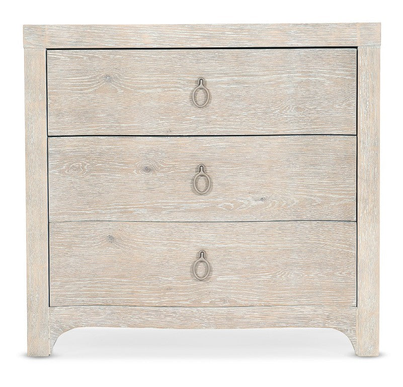 Hooker Furniture Serenity Antigua Coastal Three-Drawer Nightstand With Surf Whitewash, Soft-Close Drawers & Usb 6350-90116-80