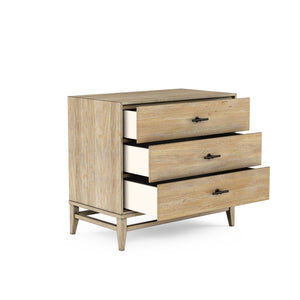 A.R.T. Furniture Frame Chestnut Bedside Chest With Usb Chargers, 3 Soft-close Drawers & Stylish Bronze Hardware Light Brown Ash & Poplar Solid,Plank,Effect Flakey & Quarter,Sawn Oak Veneer,Metal 278142-2335