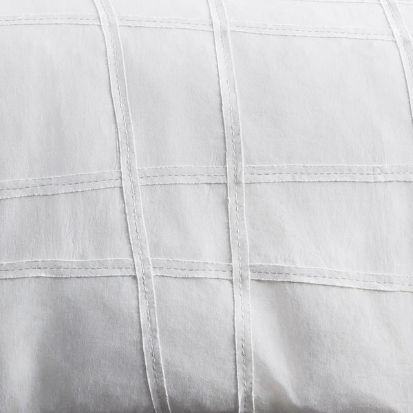Surya Haru Premium Cotton 8"L X 8"W Bedding Swatch - Modern Chic Design For Effortless Bedroom Style White Cotton,Cotton Hru1001-sw