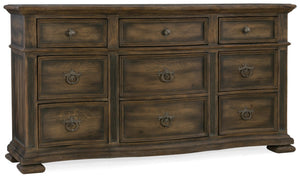 Hooker Furniture Williamson Rustic Nine-Drawer Dresser With Two-Tone Distressed Finish, Cedar-Lined & Felt-Lined Top Drawers 5960-90002-MULTI