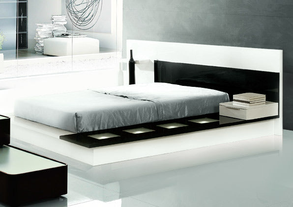 Vig Furniture Impera Elegant Black And White Lacquer Platform Bed With Stylish Headboard Lighting For Modern Homes White  Vgwcimpera
