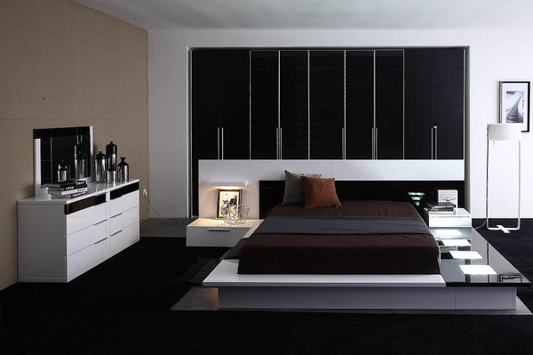 Vig Furniture Impera Elegant Black And White Lacquer Platform Bed With Stylish Headboard Lighting For Modern Homes White  Vgwcimpera