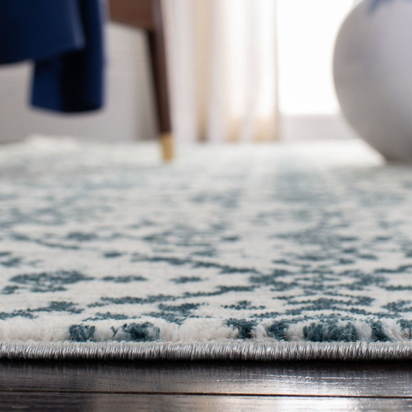 Safavieh Isabella 953 Power Loomed Transitional Rug Navy / Ivory ISA953N-4