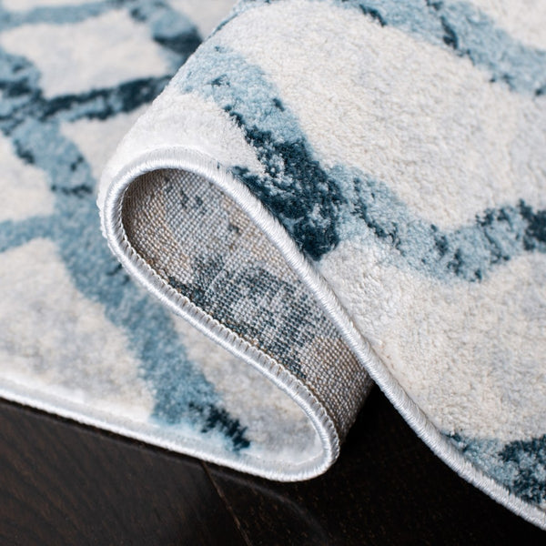 Safavieh Isabella 957 Power Loomed Transitional Rug Ivory / Turquoise ISA957A-4